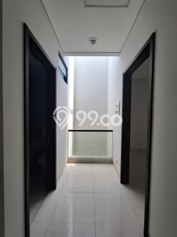 Rumah Luxury Modern Tanpa Renovasi di Summarecon Bandung Bandung Rumah Luxury Modern Tanpa Renovasi di Summarecon Bandung Bandung