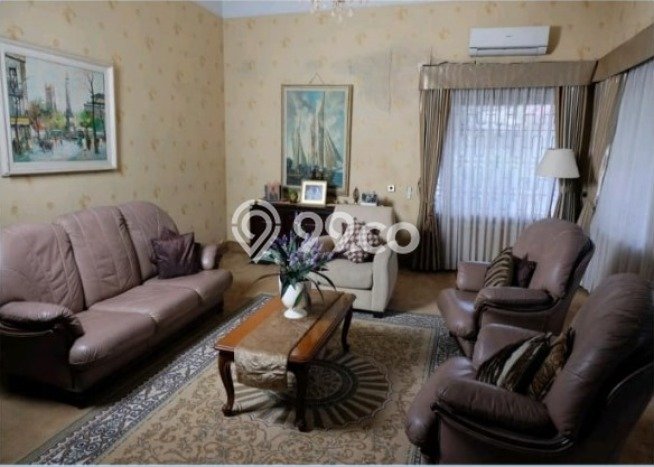 Siap Huni Rumah Mewah 9 Kamar di Coblong Dekat ke Mana Saja Siap Huni Rumah Mewah 9 Kamar di Coblong Dekat ke Mana Saja