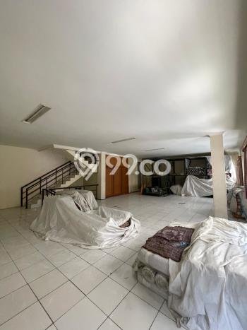 Ruko Dijual di Bandung LT 102m2 & LB 260m2 Lokasi Terbaik! Ruko Dijual di Bandung LT 102m2 & LB 260m2 Lokasi Terbaik!