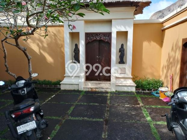PELUANG INVESTASI! Vila di , Luas 530m2m², Potensi Menjanjikan PELUANG INVESTASI! Vila di , Luas 530m2m², Potensi Menjanjikan
