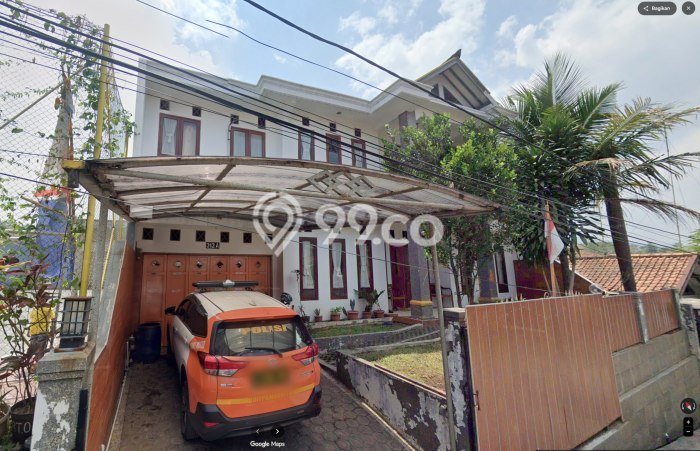 LOKASI PREMIUM! Rumah Strategis di Mandalajati, LT 300m2m² Bangunan 280m2m² LOKASI PREMIUM! Rumah Strategis di Mandalajati, LT 300m2m² Bangunan 280m2m²