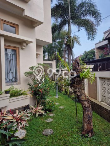 Rumah Luas Tanah 320m2m² di Cimahi Tengah, Cimahi - Lokasi Strategis Rumah Luas Tanah 320m2m² di Cimahi Tengah, Cimahi - Lokasi Strategis