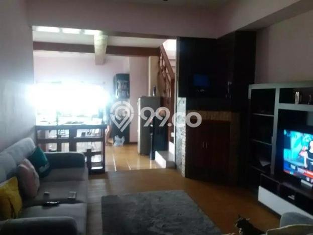 Rumah Nyaman dengan 4 Kamar Tidur dan 3 Kamar Mandi di Area , Bandung Rumah Nyaman dengan 4 Kamar Tidur dan 3 Kamar Mandi di Area , Bandung