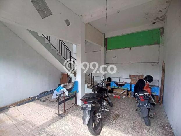 Rumah 4 KT 3 KM di Lokasi , Bandung Rumah 4 KT 3 KM di Lokasi , Bandung