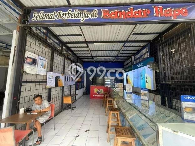 Ruko Strategis di , Luas 240m2m², Mainroad, Tingkat Keramaian Tinggi Ruko Strategis di , Luas 240m2m², Mainroad, Tingkat Keramaian Tinggi