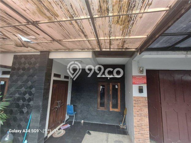 SPECIAL PRICE! Rumah Strategis lokasi , Luas 192m2m² Bangunan 260m2m² SPECIAL PRICE! Rumah Strategis lokasi , Luas 192m2m² Bangunan 260m2m²