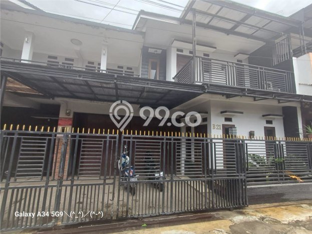 SPECIAL PRICE! Rumah Strategis lokasi , Luas 192m2m² Bangunan 260m2m² SPECIAL PRICE! Rumah Strategis lokasi , Luas 192m2m² Bangunan 260m2m²