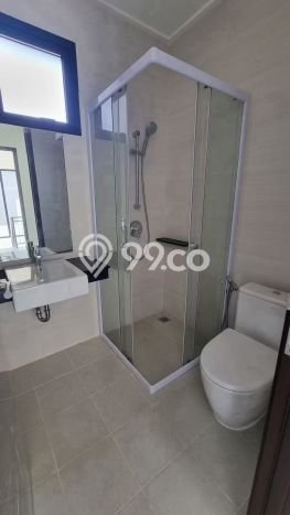 Ready to Use! Luxury House LT 85m2 Desain Elegan di Pantai Indah Kapuk Ready to Use! Luxury House LT 85m2 Desain Elegan di Pantai Indah Kapuk
