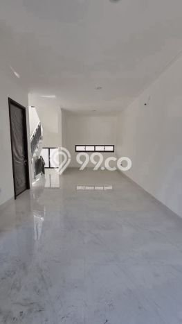 Ready to Use! Luxury House LT 85m2 Desain Elegan di Pantai Indah Kapuk Ready to Use! Luxury House LT 85m2 Desain Elegan di Pantai Indah Kapuk