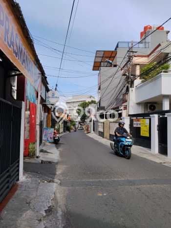 Hunian Eksklusif Dijual LT 172m2 di Palmerah, Jakarta Barat Hunian Eksklusif Dijual LT 172m2 di Palmerah, Jakarta Barat