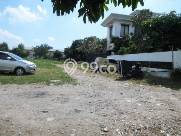 Hunian Eksklusif Dijual LT 1211m2 di Cipondoh, Tangerang Hunian Eksklusif Dijual LT 1211m2 di Cipondoh, Tangerang