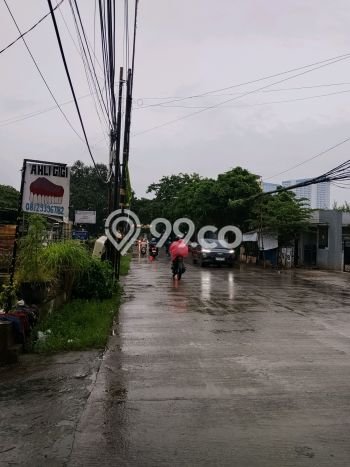 Hunian Mewah Siap Huni LT 855m2 di Cipondoh, Tangerang Hunian Mewah Siap Huni LT 855m2 di Cipondoh, Tangerang
