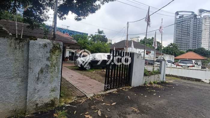 For Sale Rumah Mewah Exclusive di Tebet, Jakarta Selatan For Sale Rumah Mewah Exclusive di Tebet, Jakarta Selatan