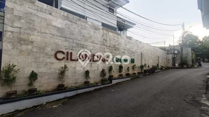 Dijual Hunian Mewah dengan Fasilitas Sekitar Lengkap di Cilandak, Jakarta Selatan Dijual Hunian Mewah dengan Fasilitas Sekitar Lengkap di Cilandak, Jakarta Selatan