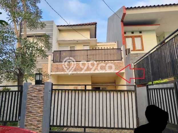 Hunian Cantik Modern Lb 240m2 di Duren Sawit, Jakarta Timur Hunian Cantik Modern Lb 240m2 di Duren Sawit, Jakarta Timur