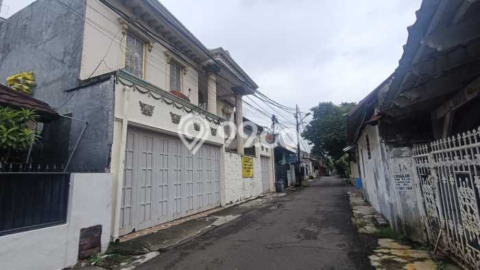 Best Deal Hunian Premium Ideal dan Luas di Tebet, Jakarta Selatan Best Deal Hunian Premium Ideal dan Luas di Tebet, Jakarta Selatan