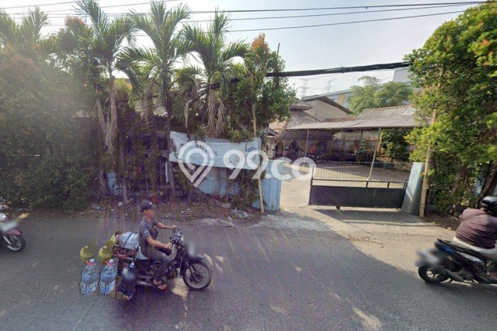 Hunian Mewah Siap Huni LT 855m2 di Cipondoh, Tangerang Hunian Mewah Siap Huni LT 855m2 di Cipondoh, Tangerang
