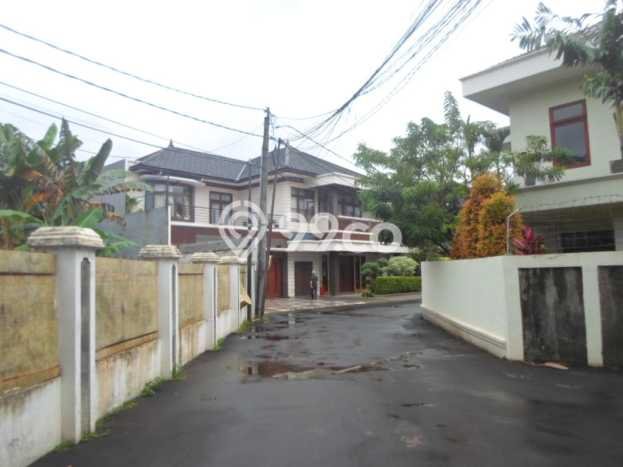 Rumah Elit LB 900m2 Siap Pakai Desain Elegan di Kemang, Jakarta Selatan Rumah Elit LB 900m2 Siap Pakai Desain Elegan di Kemang, Jakarta Selatan