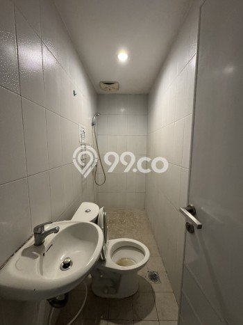 Rumah Mewah LB 230m2 Siap Huni Desain Elegan di Gading Serpong, Tangerang Rumah Mewah LB 230m2 Siap Huni Desain Elegan di Gading Serpong, Tangerang