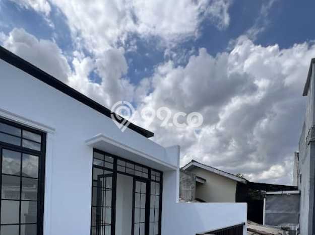 Rumah Luas Asri 3 KT Siap Pakai di BSD Kencana Loka Tangerang Rumah Luas Asri 3 KT Siap Pakai di BSD Kencana Loka Tangerang