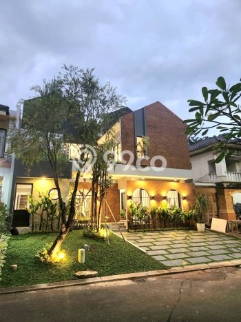 Dijual Rumah Luas Elegan Dengan View Cantik di BSD The Green, Tangerang Dijual Rumah Luas Elegan Dengan View Cantik di BSD The Green, Tangerang
