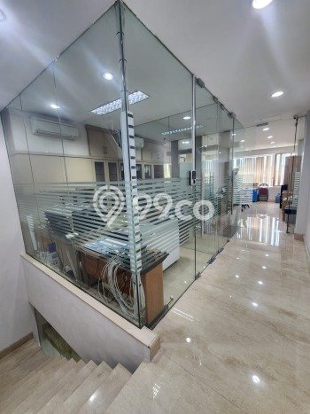 Ruko Bagus Dijual LB 240m2 Lokasi Strategis Jakarta Barat Area Cocok untuk Bisnis Ruko Bagus Dijual LB 240m2 Lokasi Strategis Jakarta Barat Area Cocok untuk Bisnis