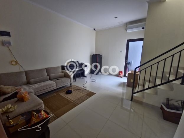 Rumah Modern 3 KT di Cibubur Bogor Unfurnished Rumah Modern 3 KT di Cibubur Bogor Unfurnished