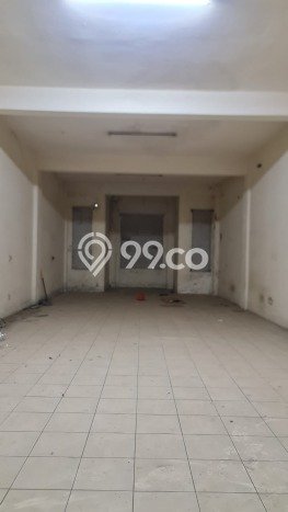 Ruko Lokasi Premium di Lippo Karawaci, Luas 250m2m², Siap Operasional Ruko Lokasi Premium di Lippo Karawaci, Luas 250m2m², Siap Operasional