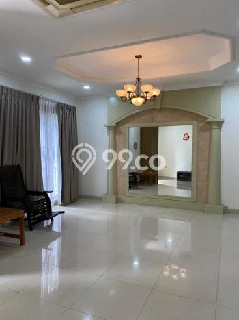 Lokasi strategis! Rumah siap huni dikontrakkan di Kembangan LB 300m2 Lokasi strategis! Rumah siap huni dikontrakkan di Kembangan LB 300m2