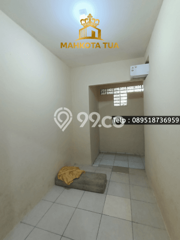 Kost Dijual di Tanah Kusir dengan 10 KT dan Luas 300m2 Kost Dijual di Tanah Kusir dengan 10 KT dan Luas 300m2