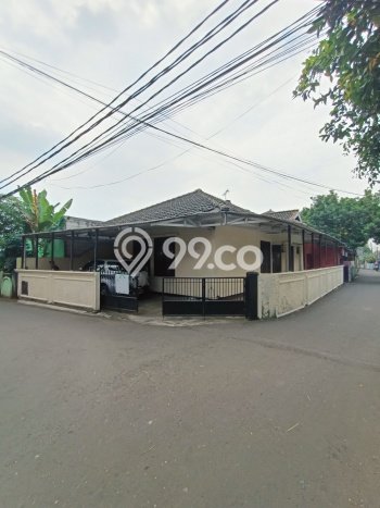 For Sale! Luxury House LT 233m2 Desain Elegan di Ampera For Sale! Luxury House LT 233m2 Desain Elegan di Ampera