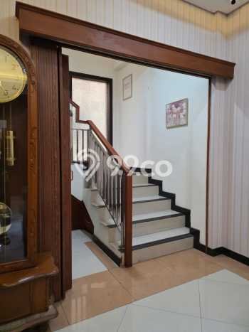 Rumah Elit LB 435m2 Siap Pakai Desain Elegan di BSD, Tangerang Rumah Elit LB 435m2 Siap Pakai Desain Elegan di BSD, Tangerang
