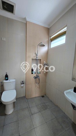 Rumah Elit Modern Tanpa Renovasi di BSD Tangerang Rumah Elit Modern Tanpa Renovasi di BSD Tangerang