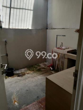 Jual Rumah Strategis Bagus Punya 2 KT di Serpong Tangerang Selatan SHM Jual Rumah Strategis Bagus Punya 2 KT di Serpong Tangerang Selatan SHM