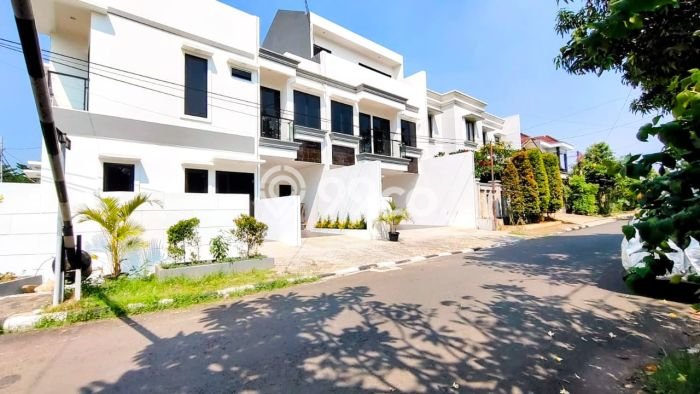 Dijual Rumah Mewah Exclusive di Kemayoran, Jakarta Pusat Dijual Rumah Mewah Exclusive di Kemayoran, Jakarta Pusat