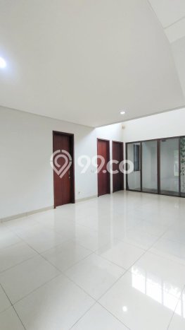 Disewakan! Rumah 3 Kamar Tidur &
2 Kamar Mandi di BSD Eminent, Tangerang Disewakan! Rumah 3 Kamar Tidur &
2 Kamar Mandi di BSD Eminent, Tangerang