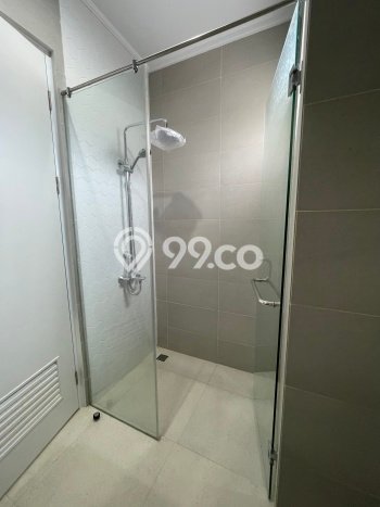 Hunian Elit LB 180m2 Siap Pakai Desain Elegan di Gading Serpong, Tangerang Hunian Elit LB 180m2 Siap Pakai Desain Elegan di Gading Serpong, Tangerang