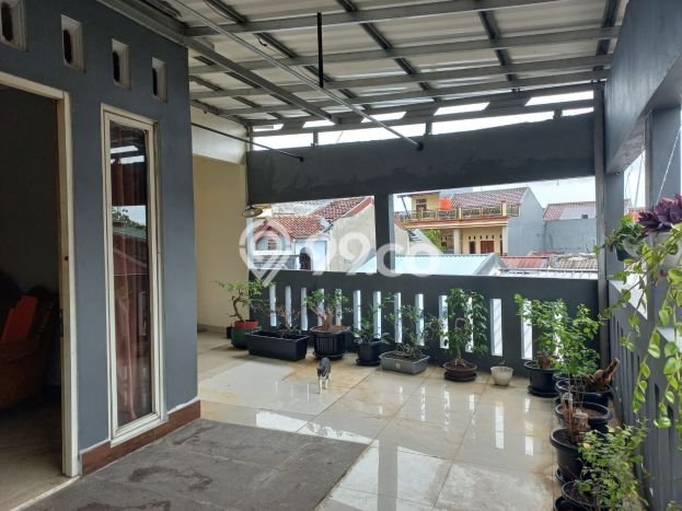 Rumah Modern Cantik 4 KT Bisa Langsung Pindah di Cibinong Rumah Modern Cantik 4 KT Bisa Langsung Pindah di Cibinong