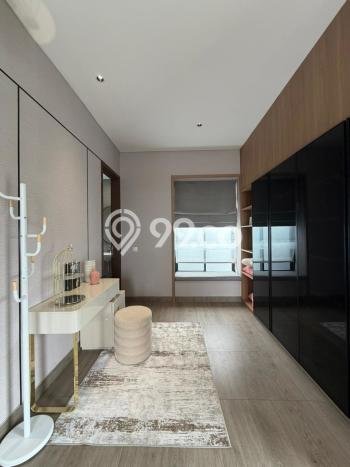 Dijual Rumah 3 Kamar Lokasi Strategis Nyaman dan Strategis di BSD Dijual Rumah 3 Kamar Lokasi Strategis Nyaman dan Strategis di BSD
