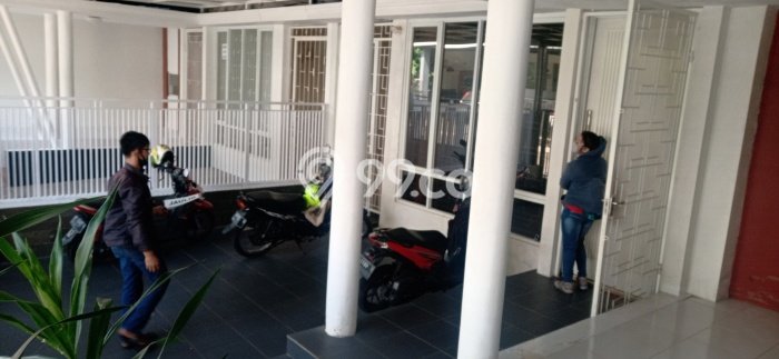 Rumah Modern 3 KT di Tanah Sareal Bogor Semi Furnished Rumah Modern 3 KT di Tanah Sareal Bogor Semi Furnished