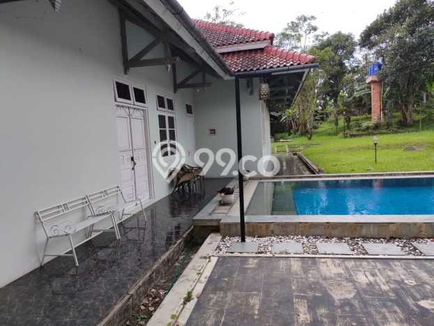 Vila Terawat Kawasan Pamijahan, Dimensi 9498m2m², Lokasi Premium dengan jalan bagus Vila Terawat Kawasan Pamijahan, Dimensi 9498m2m², Lokasi Premium dengan jalan bagus