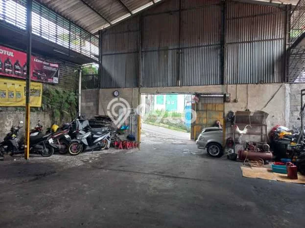 Gudang Dijual di Bogor LT 300m2 & LB 250m2 Lokasi Terbaik! Gudang Dijual di Bogor LT 300m2 & LB 250m2 Lokasi Terbaik!