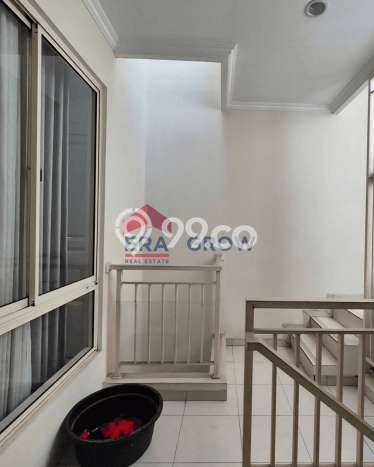 Hunian Mewah LB 185m2 Siap Huni Desain Elegan di Alam Sutera, Tangerang Hunian Mewah LB 185m2 Siap Huni Desain Elegan di Alam Sutera, Tangerang