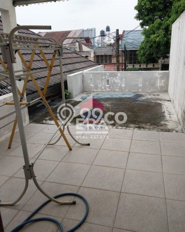 For Sale! Luxury House LT 193m2 Desain Modern di Bintaro For Sale! Luxury House LT 193m2 Desain Modern di Bintaro