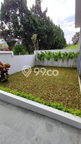 Ready to Use! Luxury House LT 208m2 Desain Elegan di Setra Duta Ready to Use! Luxury House LT 208m2 Desain Elegan di Setra Duta