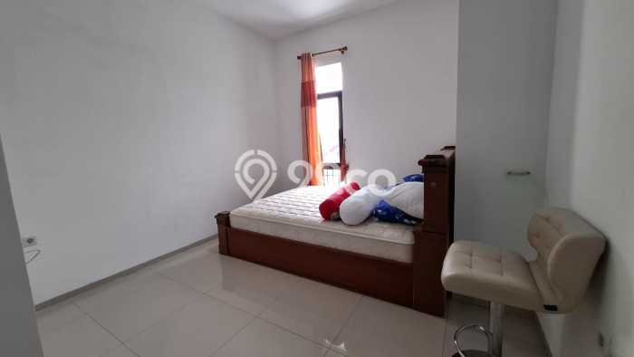 Rumah Terawat kawasan Gunung Batu, Bandung, Luas 108m2m² Bangunan 130m2m² DIJUAL CEPAT! Rumah Terawat kawasan Gunung Batu, Bandung, Luas 108m2m² Bangunan 130m2m² DIJUAL CEPAT!