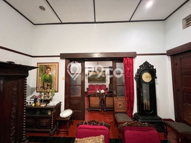 For Sale! Premium House LT 573m2 Desain Modern di Veteran For Sale! Premium House LT 573m2 Desain Modern di Veteran
