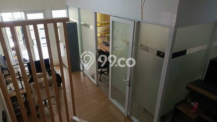AREA POTENSIAL! Ruko Kawasan Buah Batu, Luas 120m2m², Lokasi Strategis AREA POTENSIAL! Ruko Kawasan Buah Batu, Luas 120m2m², Lokasi Strategis