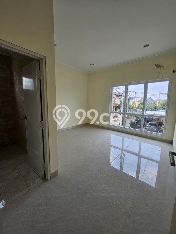 Rumah Elit Modern Tanpa Renovasi di Sektor 7A/B-Gading Serpong Tangerang Rumah Elit Modern Tanpa Renovasi di Sektor 7A/B-Gading Serpong Tangerang