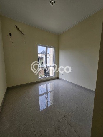 Rumah Elit Modern Tanpa Renovasi di Sektor 7A/B-Gading Serpong Tangerang Rumah Elit Modern Tanpa Renovasi di Sektor 7A/B-Gading Serpong Tangerang